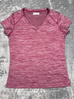 Columbia Women’s Pink Heathered V-Neck Active Tee